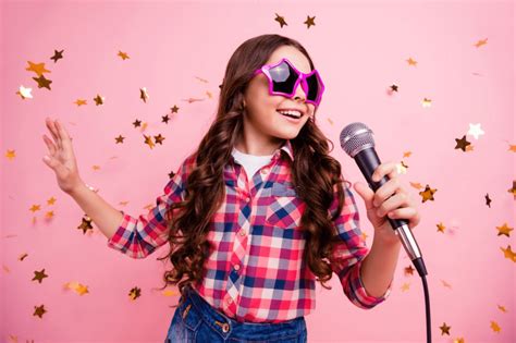 From Ordinary to Extraordinary: Magic Karaoke Snapchat Edition